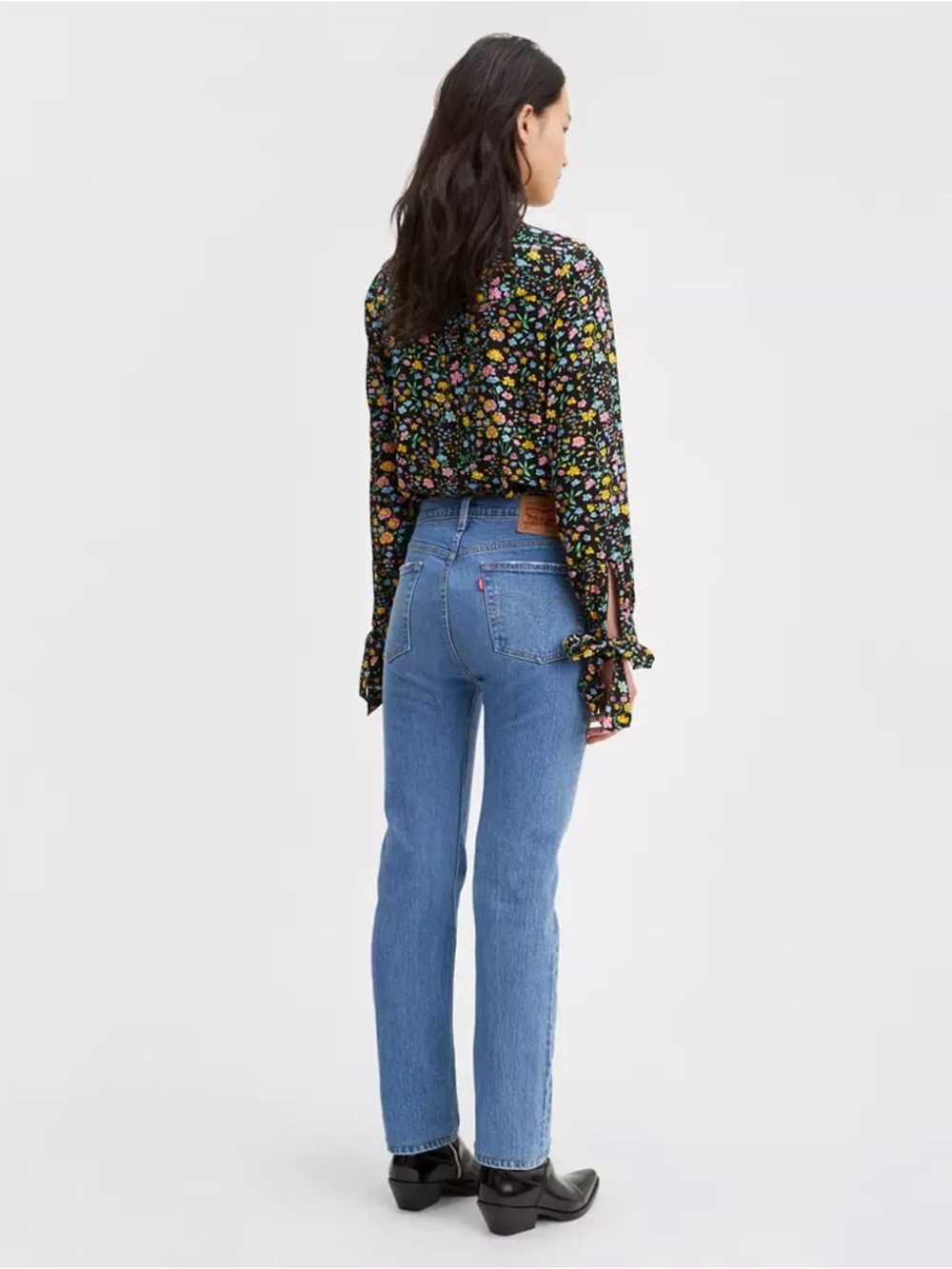 Levi's Original 501 Jeans - Picture 3 of 13